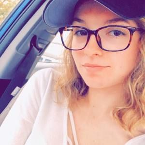 Meet your Posher, Briana